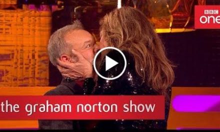 Graham gets Hollywood kissing tips – The Graham Norton Show – BBC One