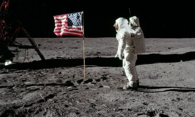 There Are A Lot Of American Flags In ‘First Man.’ We Know Because We Counted.