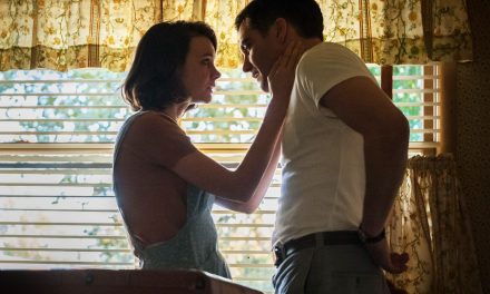 Film Review: Wildlife Stages an Authentic, Family-Centric 1950s Tragedy