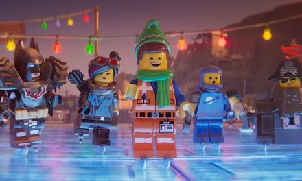 Emmet’s Holiday Party: A LEGO Movie Short [HD]