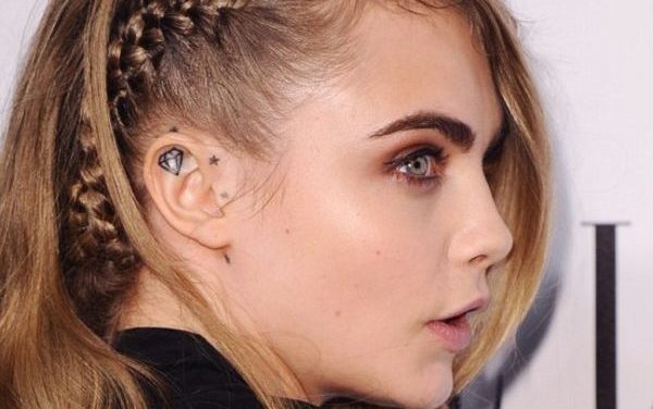 42 Dainty Ear Tattoos and Piercings for Women