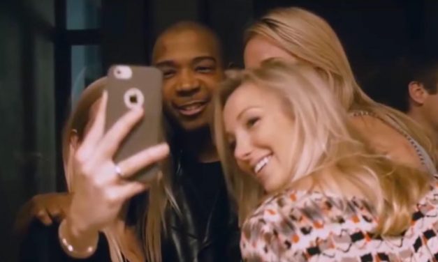 Watch Rich Kids Get Swindled in This Cathartic Trailer for Netflix’s Fyre Fest Documentary