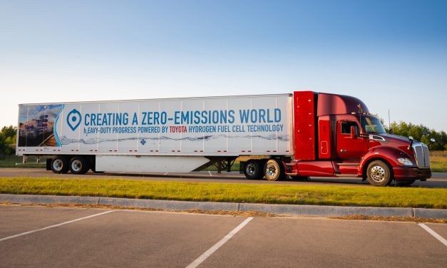 Kenworth to build semi trucks powered by Toyota fuel cells
