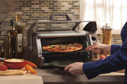 We’re lovin’ these toaster ovens that do way more than brown bread