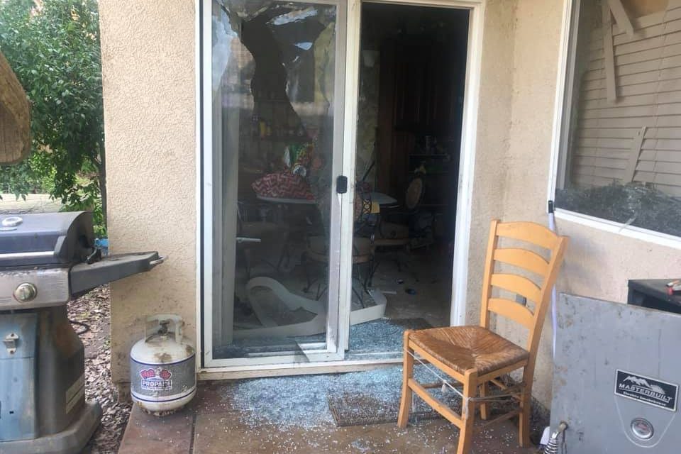 Elderly Couple Sleeping in Car Outside Roseville Home Damaged during Police Standoff – KTXL FOX 40 Sacramento