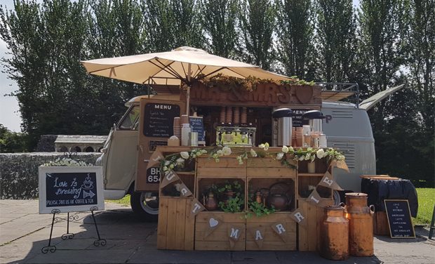 9 Fun Foodie Ideas for Weddings