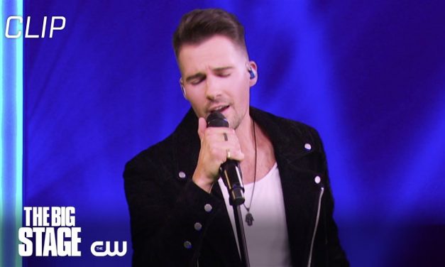 The Big Stage | Laser Lights, Jock Juggler, And The Host With The Most Scene | The CW