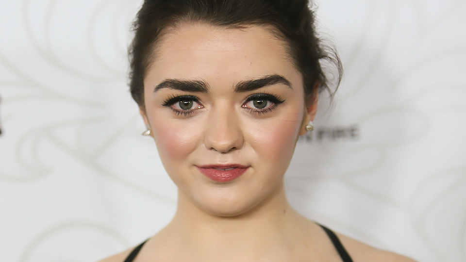 Hello to Maisie Williams, Her Cool AF Corset Look and No! One! Else!