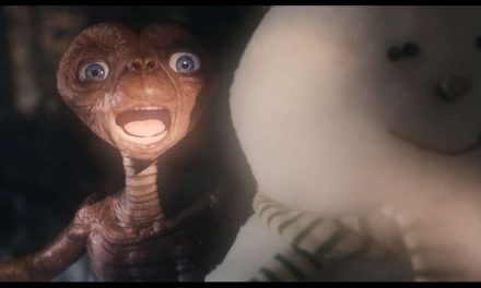 E.T. Comes Back To Visit Grown-Up Elliott In Heartwarming Thanksgiving Ad
