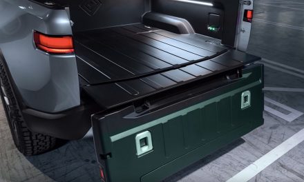 The Rivian R1T Pickup Could Feature An Innovative Tailgate