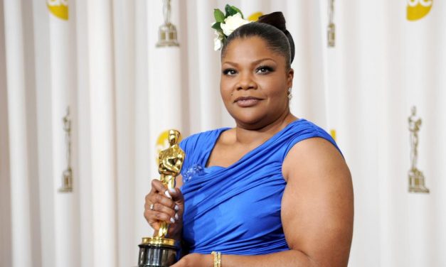 A decade after winning an Oscar, Mo’Nique is still doing it her way