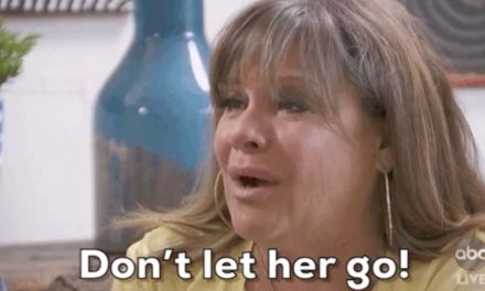 19 Best Reactions to Peter’s Mom’s ‘Don’t Let Her Go’ Moment on ‘The Bachelor’ Finale