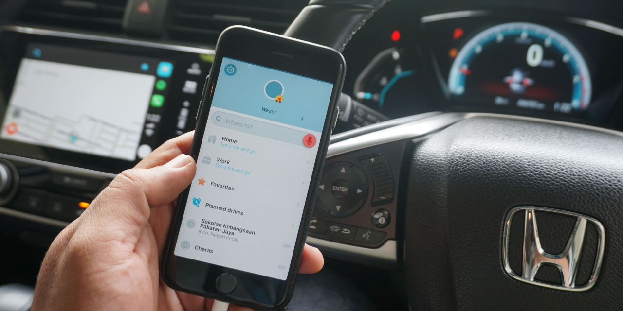 How to save an address in the Waze navigation app so you can easily return to your favorite places