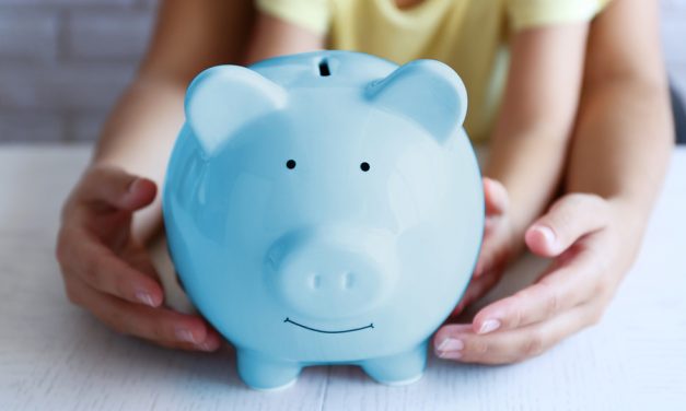 17 People Share Their Best Practical Money Saving Advice