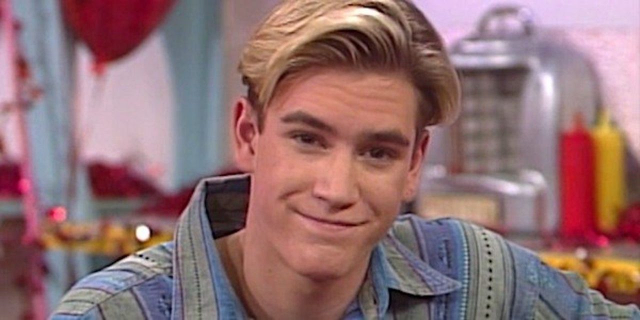 Mark-Paul Gosselaar To Finally Watch Saved By The Bell For The First Time
