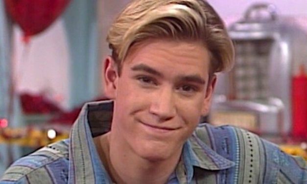 Mark-Paul Gosselaar To Finally Watch Saved By The Bell For The First Time