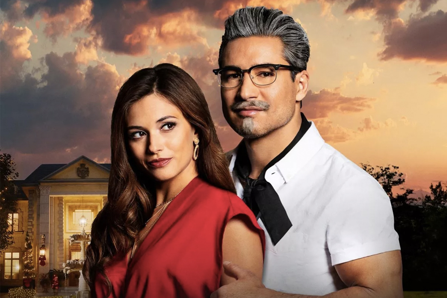 Mario Lopez Plays a Stupidly Sexy Colonel Sanders in New KFC Movie ‘A Recipe For Seduction’