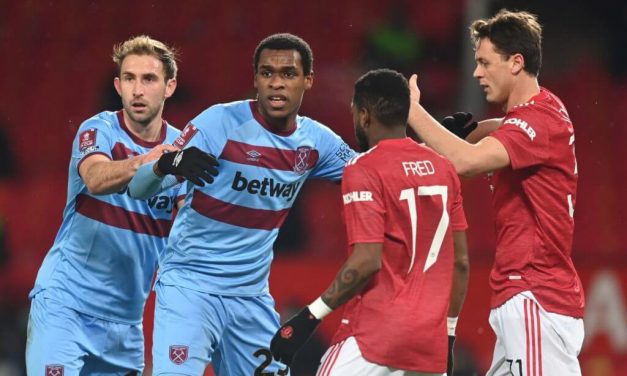 ‘Immense’, ‘Incredible’ – Some West Ham fans are in awe of 30-yr-old’s display v Man Utd