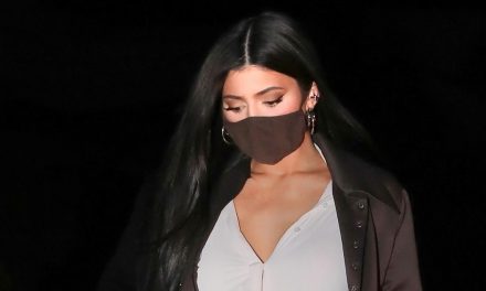 Kylie Jenner Goes White Hot for Night Out with Friends!