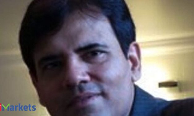 Sabharwal on how to play the housing market revival