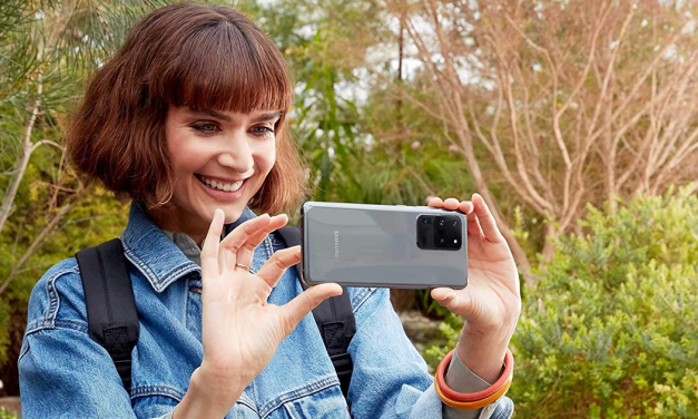 Save £450 on the phone to end all cameras