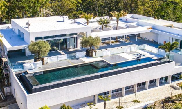 Chris Hemsworth’s House in Byron Bay is Huge