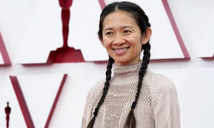 Chloé Zhao’s Oscars Outfit Was Pure Relaxed Elegance