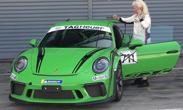 Grandma Tackles The Monza Circuit With Her Porsche 911 GT3 RS