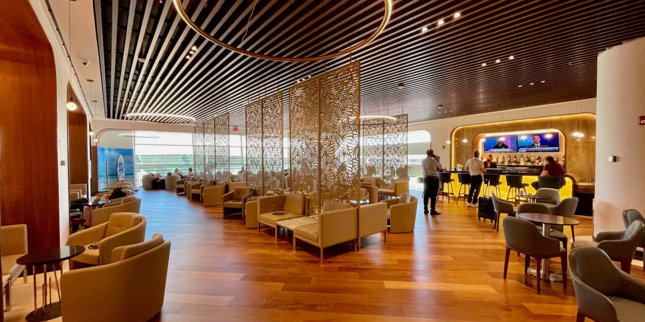 The 10 best Priority Pass lounges in the U.S.
