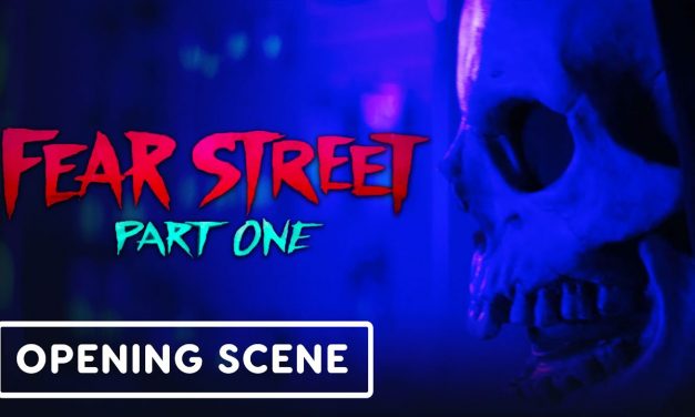 Netflix’s Fear Street Part 1: 1994 – Exclusive Opening Scene (2021) – Maya Hawke