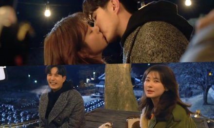 Watch: Jung So Min And Kim Ji Suk Crack Up At The Question He Asks After Their Kiss Scene In “Monthly Magazine Home”